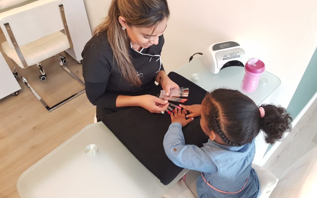 Zomerse op je nagels